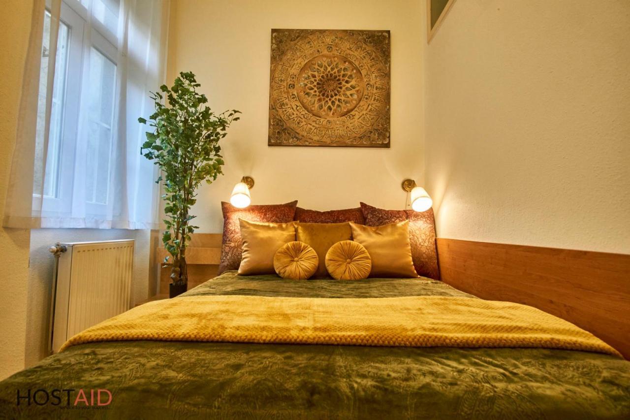 M52 Apartment - Hostaid Budapest Exterior photo