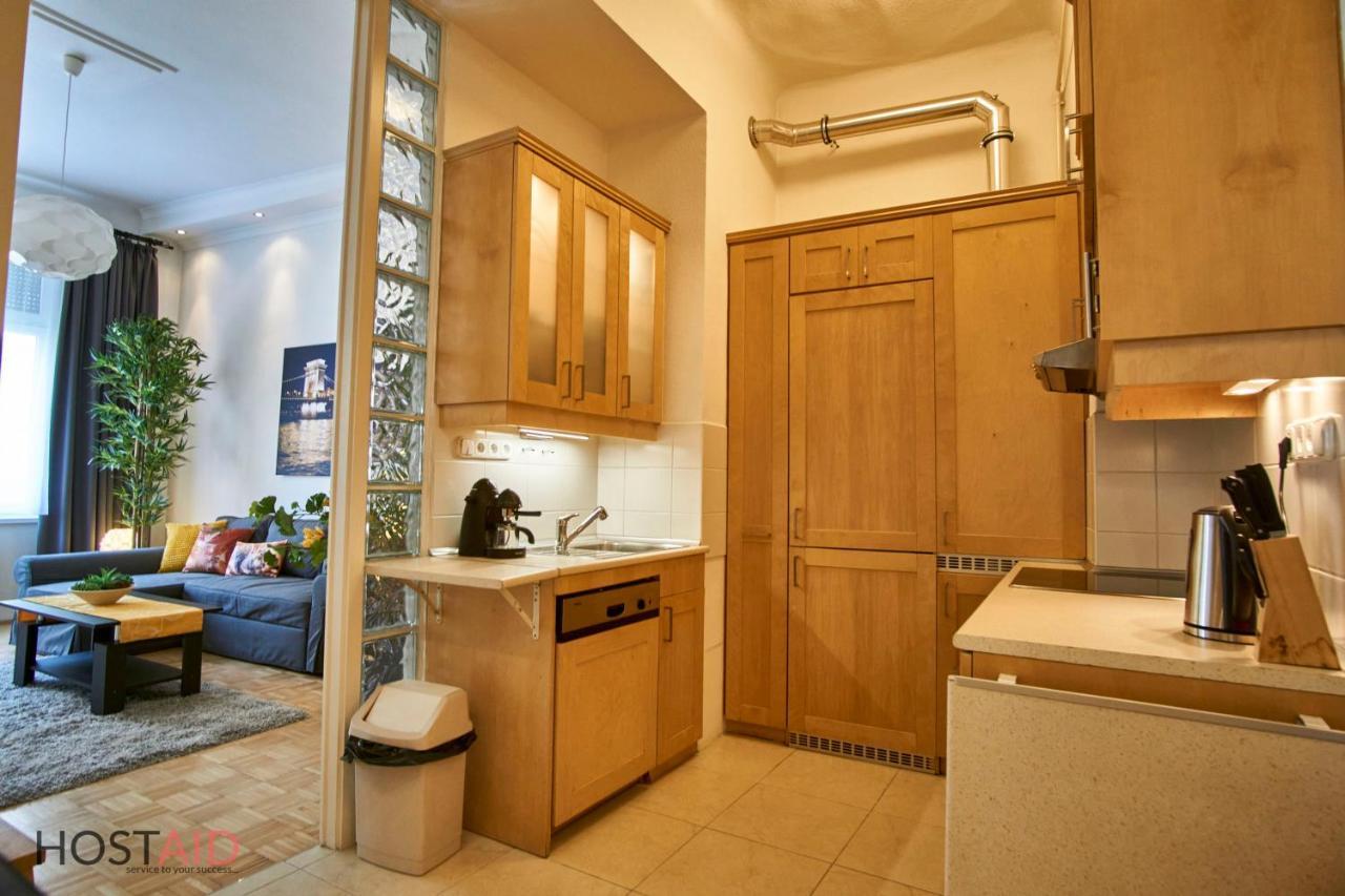 M52 Apartment - Hostaid Budapest Exterior photo